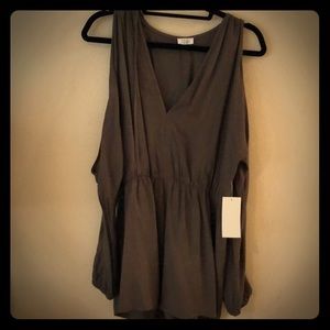 TOBI Olive Open Long Sleeve Romper Shorts